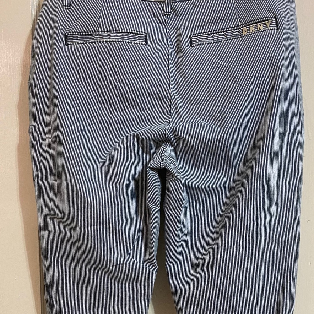 DKNY Skinny leg pants